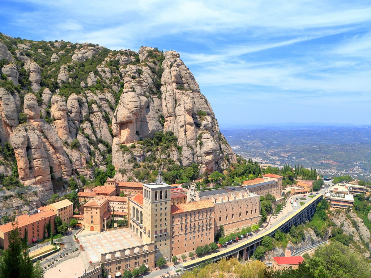 excursions per montserrat